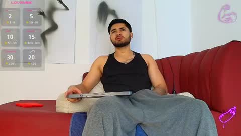    online show from July 28, 12:48 pm