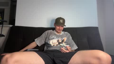 INDEPENDENT MODEL online show from November 25, 1:16 am