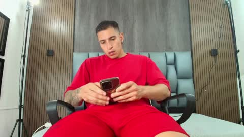 Snapshot of jack_pergurtson01 chatting on April 8, 10:37 am JACK PERGURTSON online show from April 8, 10:37 am