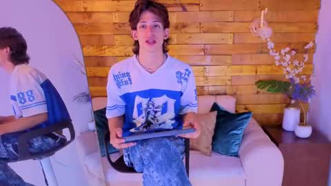Jack Shane online show from May 8, 4:40 am
