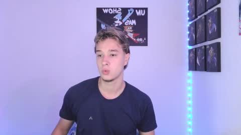 J online show from October 8, 9:01 pm