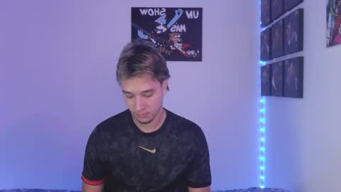 J online show from October 18, 5:54 am