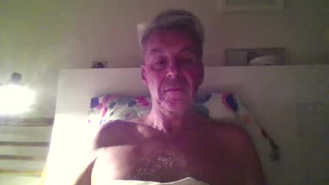 jackblack650 online show from May 17, 8:49 pm