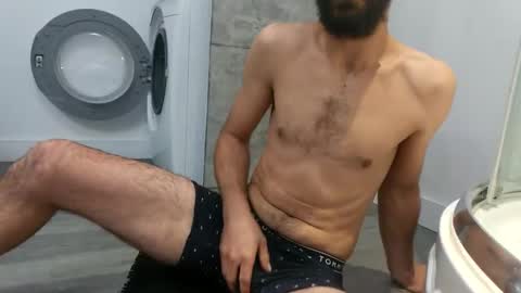 Snapshot of jackboys16 chatting on January 7, 12:02 am Dess online show from January 7, 12:02 am