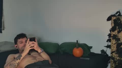 Jack  online show from October 14, 9:37 pm