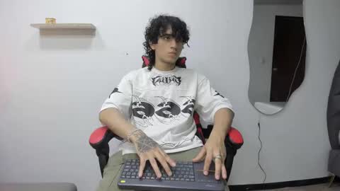 Jackes Taylor online show from October 27, 5:11 am