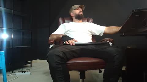 JackEthan online show from December 18, 6:53 am