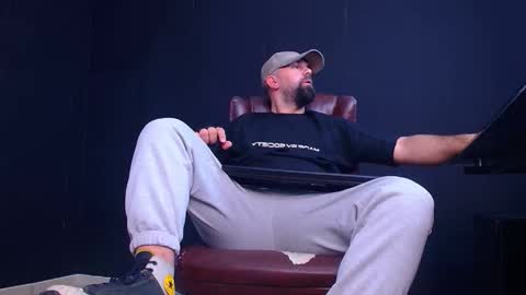 JackEthan online show from October 4, 5:16 am