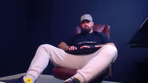 JackEthan online show from October 9, 5:16 am