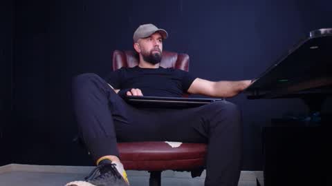 JackEthan online show from October 27, 5:33 am