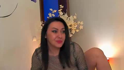 Snapshot of jackiejee_ chatting on February 1, 9:40 pm Jackie online show from February 1, 9:40 pm