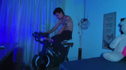 jackk_8 online show from September 10, 11:05 pm