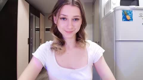 Snapshot of jackp0t__ chatting on April 16, 10:38 am Win by life online show from April 16, 10:38 am