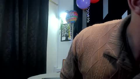 Jckson Stifler online show from May 2, 5:51 pm