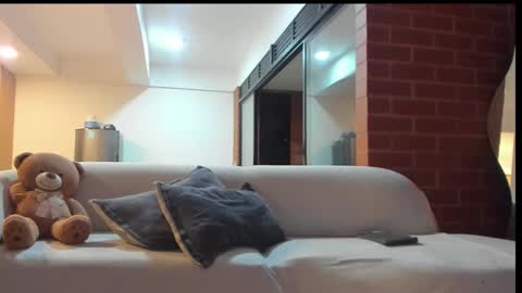 Snapshot of jackson_wayne__ chatting on January 15, 2:05 am Jackson Wayne online show from January 15, 2:05 am