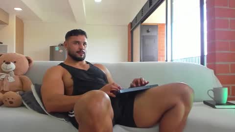 Snapshot of jackson_wayne__ chatting on March 13, 2:56 pm Jackson Wayne online show from March 13, 2:56 pm