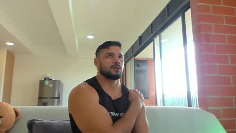 Snapshot of jackson_wayne__ chatting on March 16, 1:15 pm Jackson Wayne online show from March 16, 1:15 pm