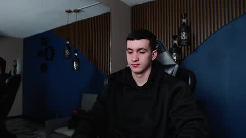 Jackson Olsen online show from December 17, 12:11 pm