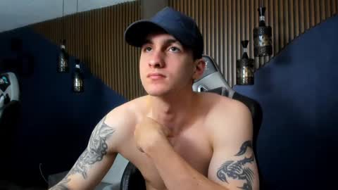 Jackson Olsen online show from December 21, 11:24 pm