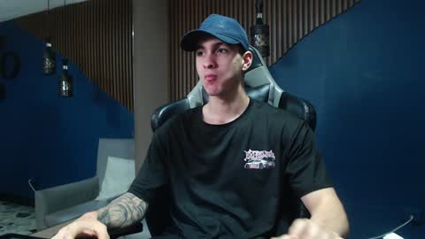 Jackson Olsen online show from December 23, 12:08 pm