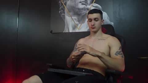 Jackson Olsen online show from November 26, 8:54 pm