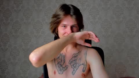 Snapshot of jacksonvox chatting on December 16, 12:37 am Nikolay online show from December 16, 12:37 am