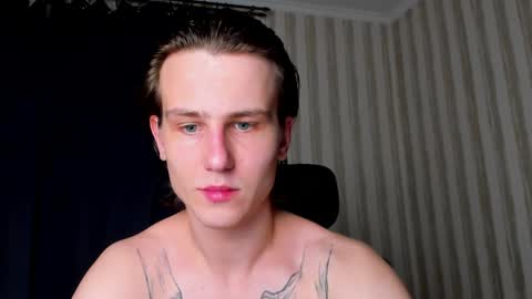 Snapshot of jacksonvox chatting on January 6, 2:04 am Nikolay online show from January 6, 2:04 am