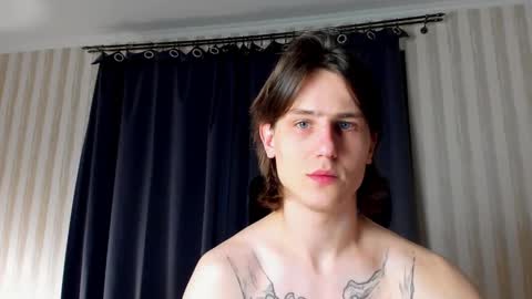 Snapshot of jacksonvox chatting on February 16, 2:31 am Nikolay online show from February 16, 2:31 am