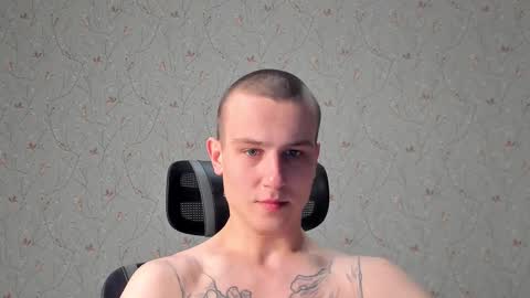 Snapshot of jacksonvox chatting on January 19, 4:27 am Nikolay online show from January 19, 4:27 am