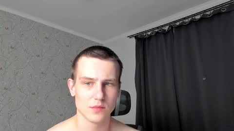 Snapshot of jacksonvox chatting on February 19, 7:21 pm Nikolay online show from February 19, 7:21 pm