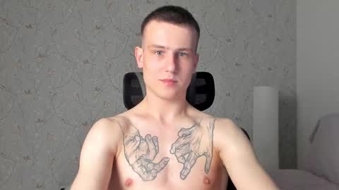 Snapshot of jacksonvox chatting on March 6, 10:17 pm Nikolay online show from March 6, 10:17 pm