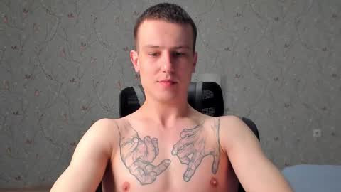 Snapshot of jacksonvox chatting on March 18, 3:31 am Nikolay online show from March 18, 3:31 am