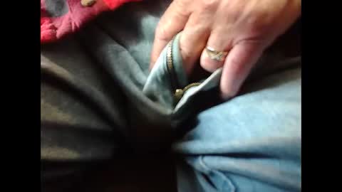 Snapshot of jacktoome383324 chatting on February 18, 8:36 pm jacktoome383324 online show from February 18, 8:36 pm