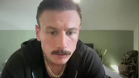 Snapshot of jackwilsonukforyou chatting on June 8, 2:28 pm Jack Wilson online show from June 8, 2:28 pm