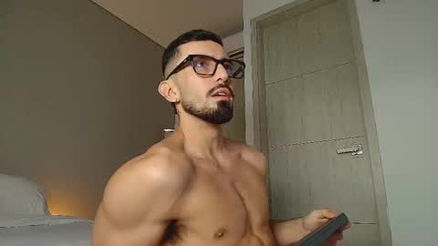 jacob__adams online show from October 6, 11:18 am