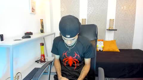 jacob_blackwell online show from January 6, 7:39 pm