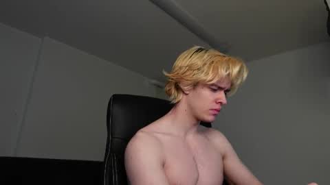 JACOB DEVON online show from February 9, 2:32 pm