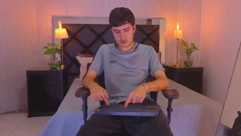 Jacob online show from July 28, 7:04 pm