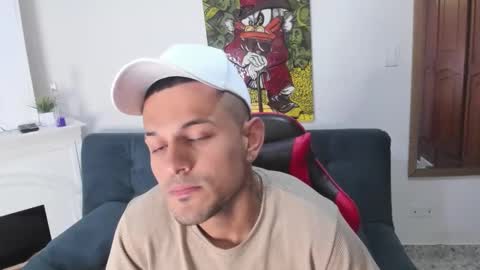 jacob_stonne online show from June 8, 10:37 am
