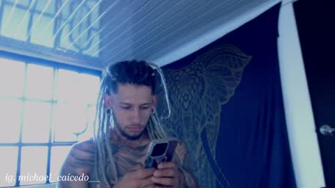 Michael Caicedo online show from June 27, 5:18 pm