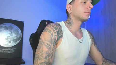 jacobb116 online show from October 12, 12:20 am