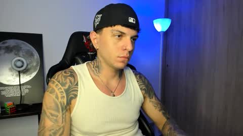 jacobb116 online show from January 6, 1:09 am