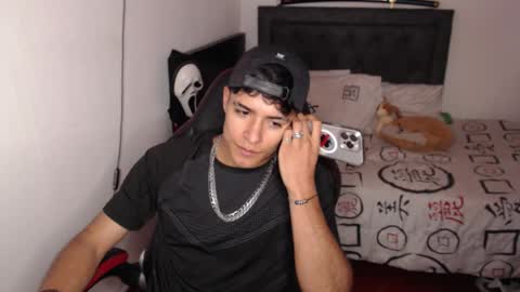 Jacobbakerr online show from March 25, 3:12 am