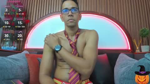 jacobdraven online show from October 31, 4:57 am