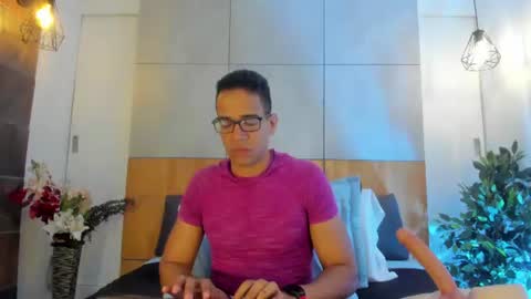 jacobdraven online show from June 12, 5:39 am