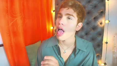 jacobelord online show from May 22, 1:17 pm