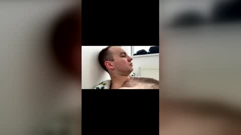 Snapshot of jacobhairyvip chatting on April 5, 8:44 am jacobhairyvip online show from April 5, 8:44 am