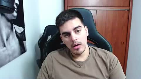 Snapshot of jacobjobs1 chatting on June 27, 8:47 pm jacobjobs1 online show from June 27, 8:47 pm