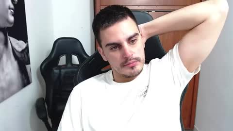 Snapshot of jacobjobs1 chatting on July 27, 8:05 pm jacobjobs1 online show from July 27, 8:05 pm