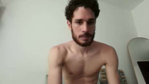 Snapshot of jacobmurphy2103 chatting on November 19, 4:29 pm JACOB ROBIN online show from November 19, 4:29 pm